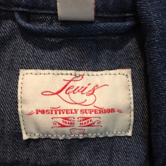 Levi’s denim vest - Picture 4 of 6